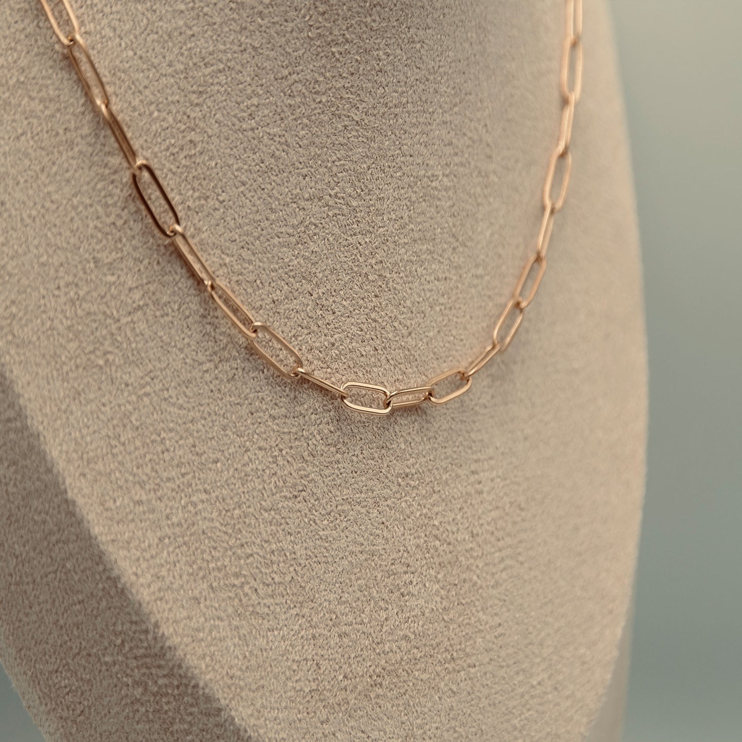 Elegant Paperclip Necklace - Water /Tarnish Resistant 45 cm