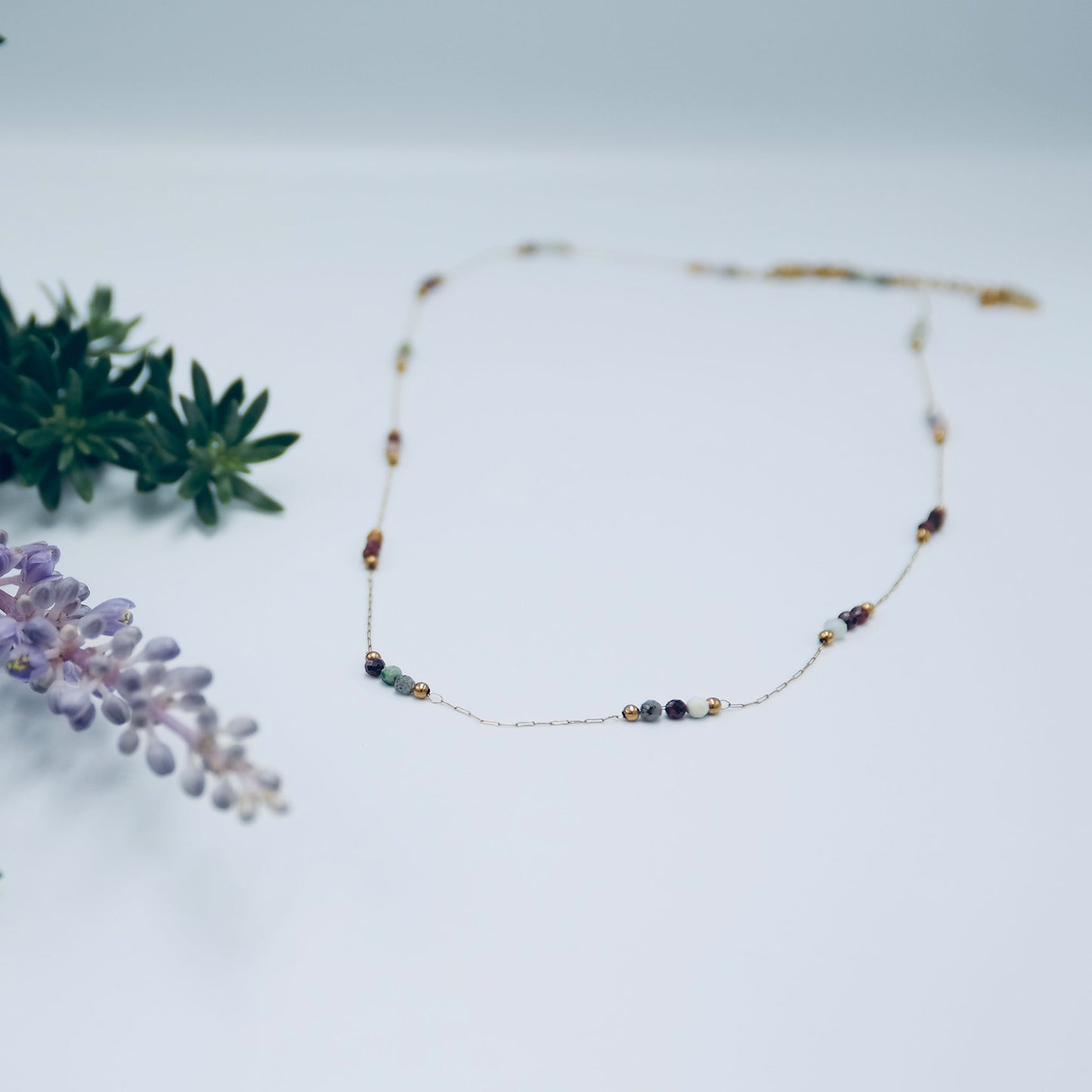 Minimalistic Beaded Perfume Chain - Natural Colours